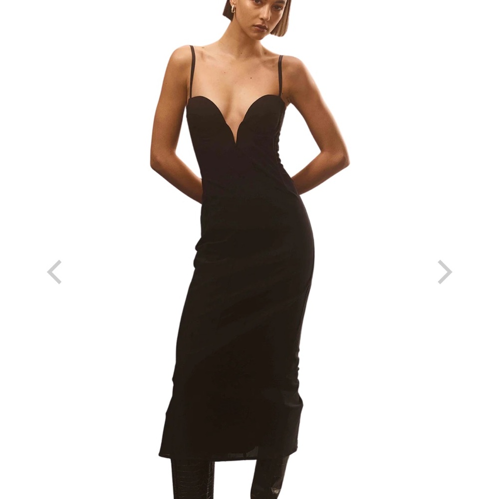 Elegant Black Midi Dress
